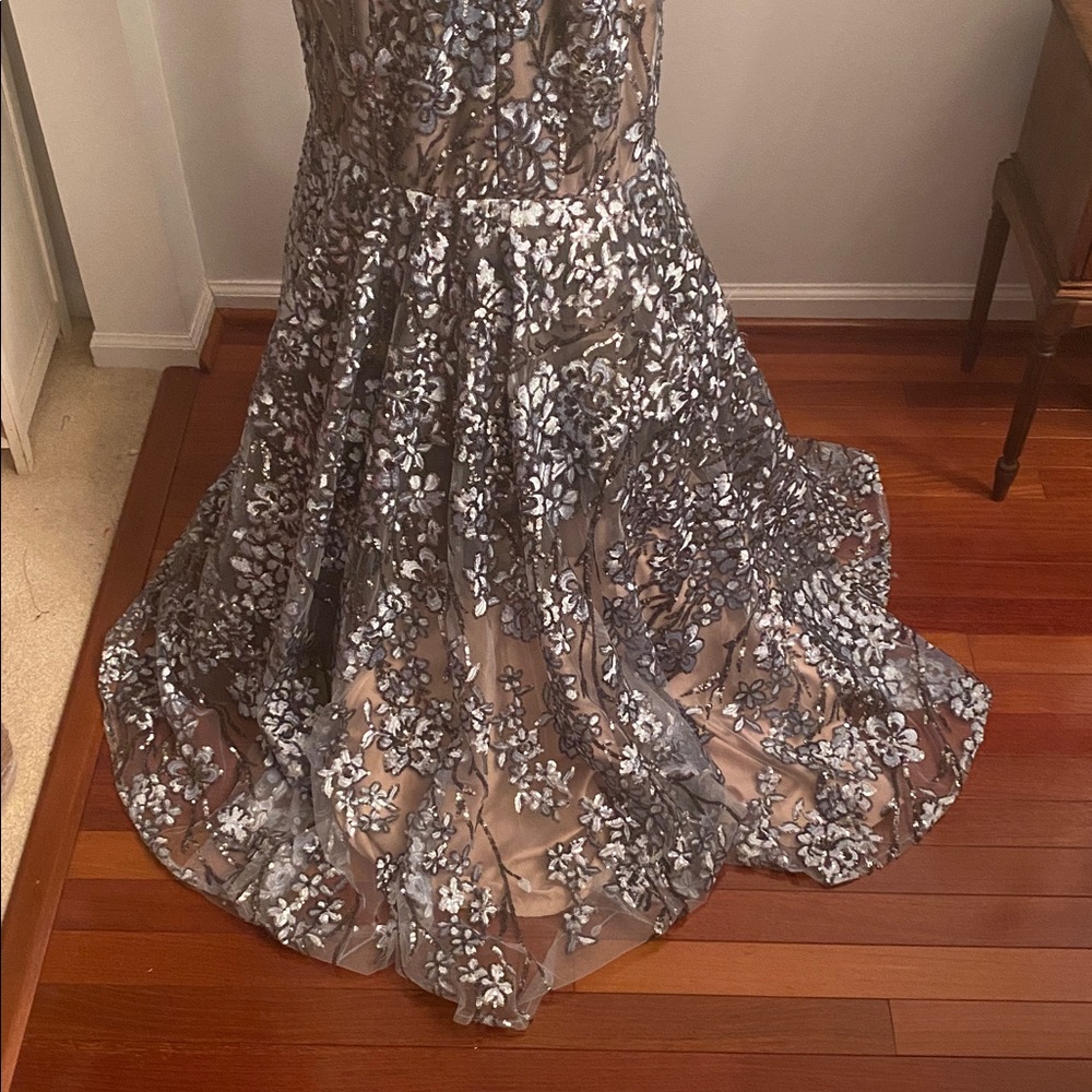 Jovani size 12 special occasion dress gorgeous worn once - Picture 7 of 13
